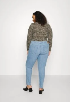 Wrangler Skinny - Jeans Skinny - In The Clouds -Wrangler Promos Boutique 09000404d48044c59dd07f9f2c4f5d31