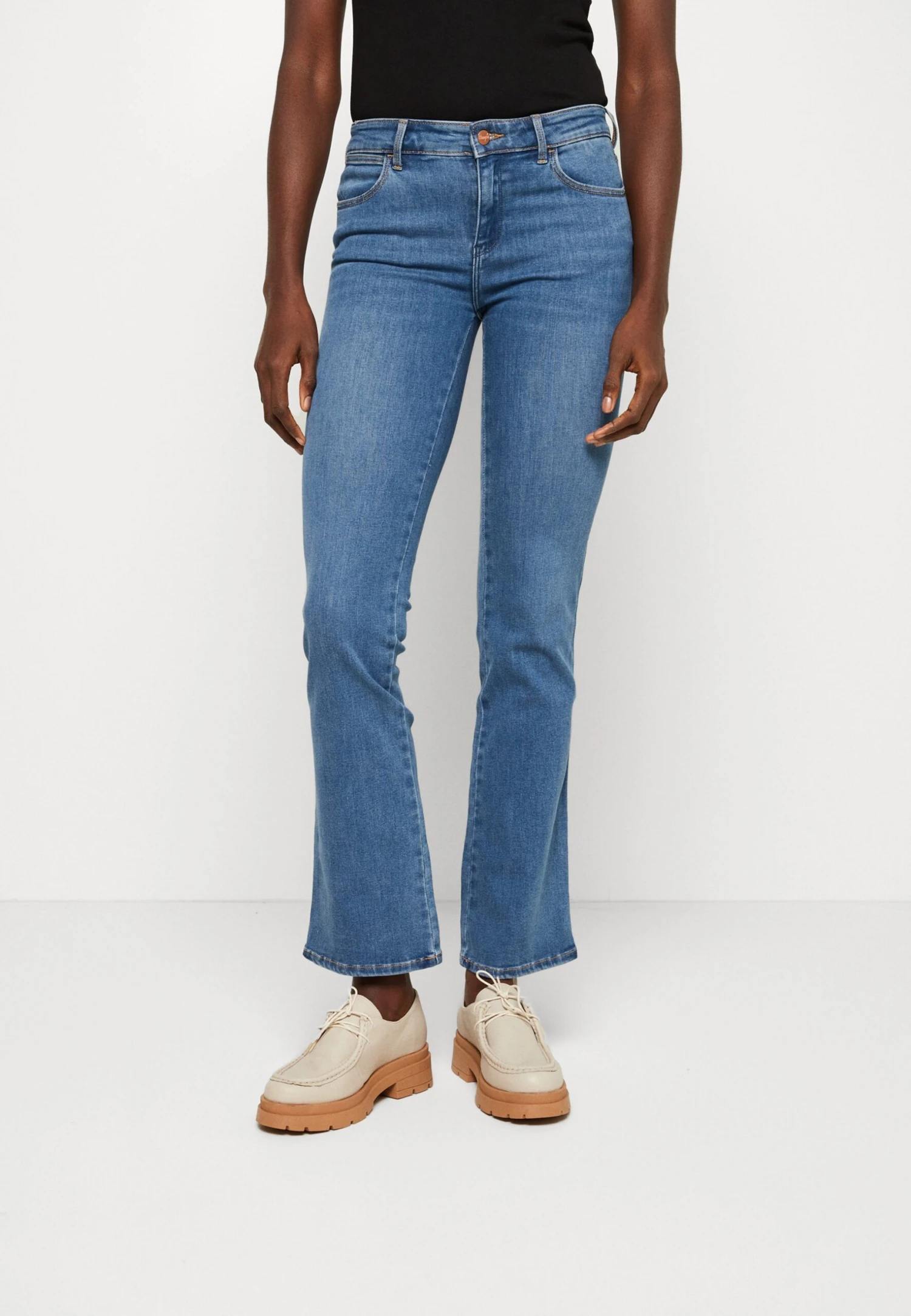 Wrangler Jean Bootcut - Voyage 1 Wrangler Jean Bootcut - Voyage