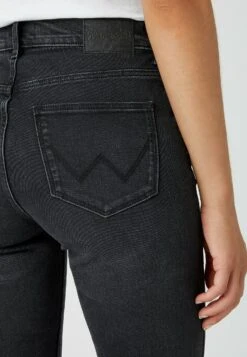 Wrangler Jean Slim - Circe 10 Wrangler Jean Slim - Circe -Wrangler Promos Boutique 1e7b056804af4b29b3c793b8faaaa90a