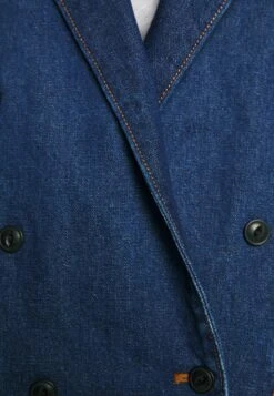 Wrangler Veste En Jean - Phoebe -Wrangler Promos Boutique 2c6fb00749ec4ea785f917c14147c452