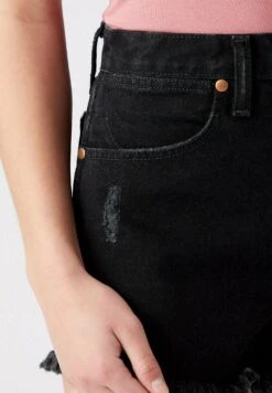 Wrangler Festival - Short En Jean - Black -Wrangler Promos Boutique 2d1b44af797e4506a3cb66748673348d