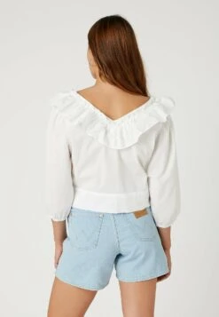 Wrangler Western Frill - Blouse - Worn White -Wrangler Promos Boutique 2fda4e08c7c744fb9213fe9470444e2d