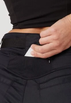 Wrangler All Terrain Gear Packable Zipoff Pant - Pantalon Classique - Black -Wrangler Promos Boutique 3a363934616f47f0a91fa7f16ecef812