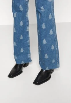 Wrangler Westward - Jean Flare - Paisley -Wrangler Promos Boutique 3b2508962c3a4657afd58f9f7360ca30