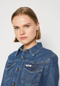 Wrangler Slim Western Dress - Robe Chemise - Curious Cat -Wrangler Promos Boutique 40a606db7733459188ff60efe362e1c5