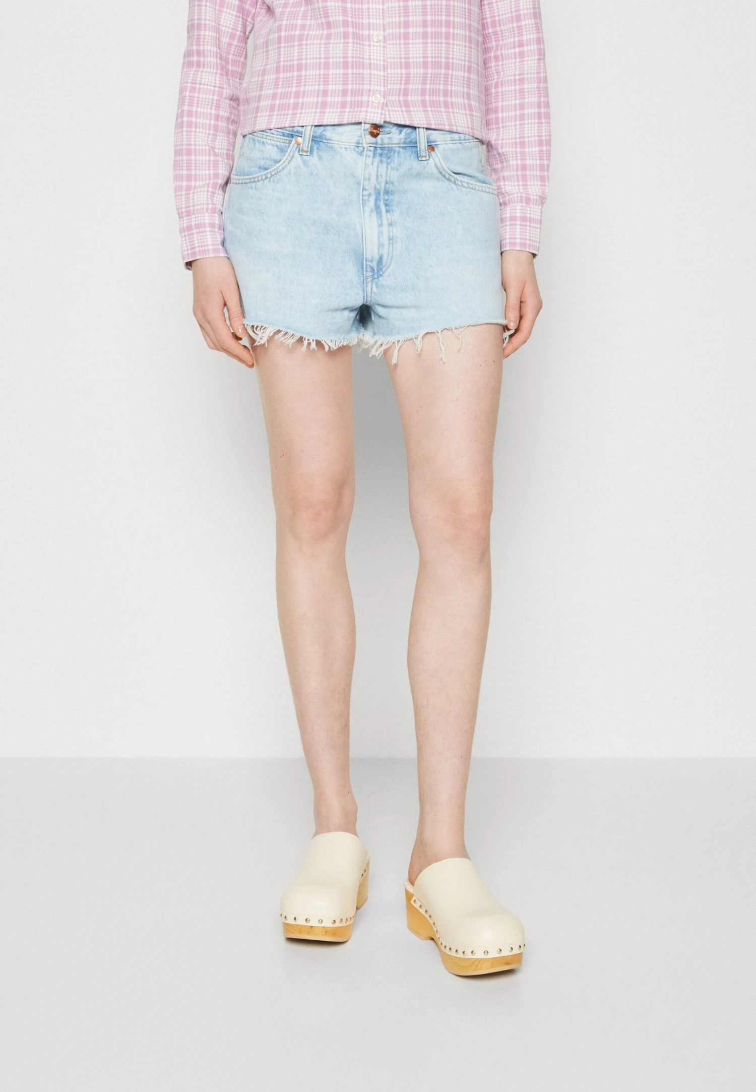 Wrangler Festival - Short En Jean - Bad Intentions 1 Wrangler Festival - Short En Jean - Bad Intentions