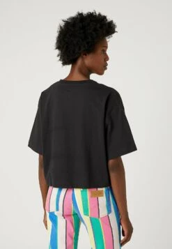 Wrangler Boxy - T-Shirt Imprimé - Faded Black -Wrangler Promos Boutique 495a32f0040b4b849ed1b2aae953d0d8