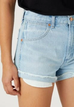 Wrangler Short En Jean - Most Loved -Wrangler Promos Boutique 4e38e70db7614edaa553b8753fdba088