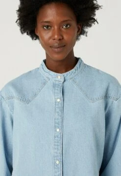 Wrangler Western - Robe En Jean - Light Vintage Indigo -Wrangler Promos Boutique 613e2362e0cd4af4913a4c409139b1a1