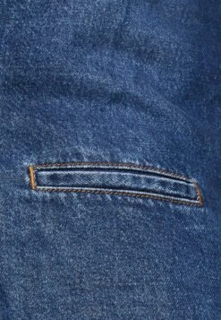 Wrangler Slim Vest - Veste Sans Manches - Dark Wash -Wrangler Promos Boutique 6d0d6d84b08848558912d58c14aa5a80