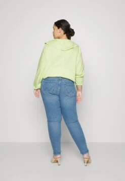 Wrangler High - Jeans Skinny - River -Wrangler Promos Boutique 72b2df6331a24d3e80e14ea4542ee3e1