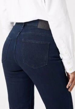 Wrangler Straight - Jean Droit - Blue Black -Wrangler Promos Boutique 7a6b6f092ed5469a81526b79e7c15682