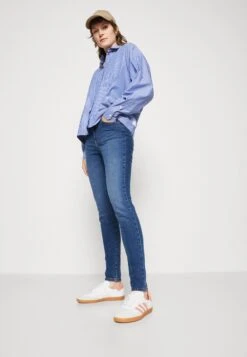 Wrangler High Skinny - Jeans Skinny - Lauren -Wrangler Promos Boutique 7eb8038402c94d198d1fba616c482ec4