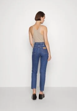 Wrangler Walker - Jean Slim - Raincloud 7 Wrangler Walker - Jean Slim - Raincloud -Wrangler Promos Boutique 864fa491dc004e62b3f84d8261edb5d5