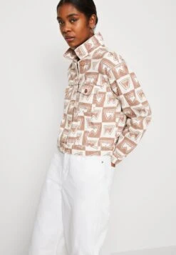 Wrangler Heritage Cut Off Jacket - Veste En Jean - Frapuccino 9 Wrangler Heritage Cut Off Jacket - Veste En Jean - Frapuccino -Wrangler Promos Boutique 915b0b9a09174dae8175cf1d488b65c9