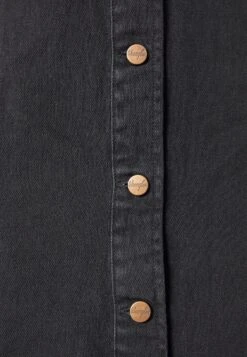 Wrangler Western Dress - Robe De Jour - Blackopedia -Wrangler Promos Boutique 94374ec526314b559491afafedcf88cf