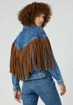 Wrangler Veste En Jean - Acid Stone -Wrangler Promos Boutique 94c7ff17290a40d695a5bcbd38652bf9
