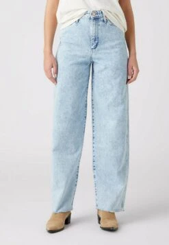 Wrangler Barrel - Jean Boyfriend - Let It Go