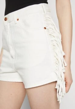 Wrangler Fringed Festival - Short En Jean - Vintage White -Wrangler Promos Boutique a04e7e46216142b2bac588b14460db7d