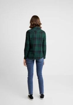 Wrangler Western Shirt - Chemisier - Pine -Wrangler Promos Boutique a2ebf6d3bcb24b34b5933b75d81aaad2