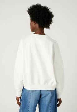 Wrangler Relaxed - Sweatshirt - Wornwhite -Wrangler Promos Boutique a5a9f6eb27874c09bbfd51bc62720a7c