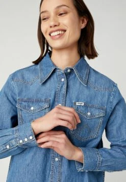 Wrangler Heritage - Chemisier - Smitten Kitten -Wrangler Promos Boutique a8074466f6f64f97a377dfe31f2a5c43