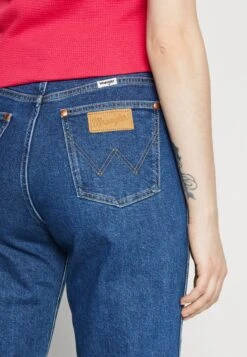 Wrangler Mom - Jean Droit - Wanda -Wrangler Promos Boutique aa34635213f94b558da0a0cde8bf4e8c