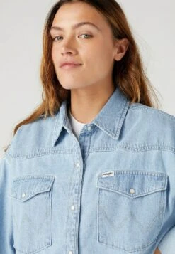 Wrangler Jumbo - Chemisier - Light Vintage Indigo -Wrangler Promos Boutique adac8ee53f2b421aab5132e9a1c05101