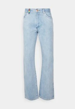 Wrangler Unisex - Jean Droit - Light Blue -Wrangler Promos Boutique b344cbe1c3c3492987b0b3889fa458a0