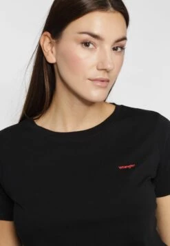 Wrangler Sign Off Tee - T-Shirt Basique - Black -Wrangler Promos Boutique b5f44fdd265148aea593af0c798af264