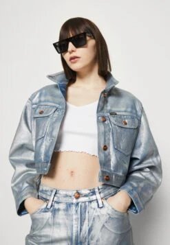 Wrangler Cowboy Jacket - Veste En Jean - Rocket Man -Wrangler Promos Boutique b68a80a5cade48cda77e388c314f9ce8