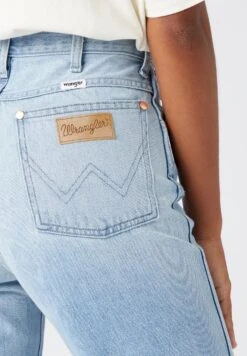 Wrangler Wild West - Jean Droit - Destroyed Denim -Wrangler Promos Boutique bae42edbbd0a4b8697018339810164ab
