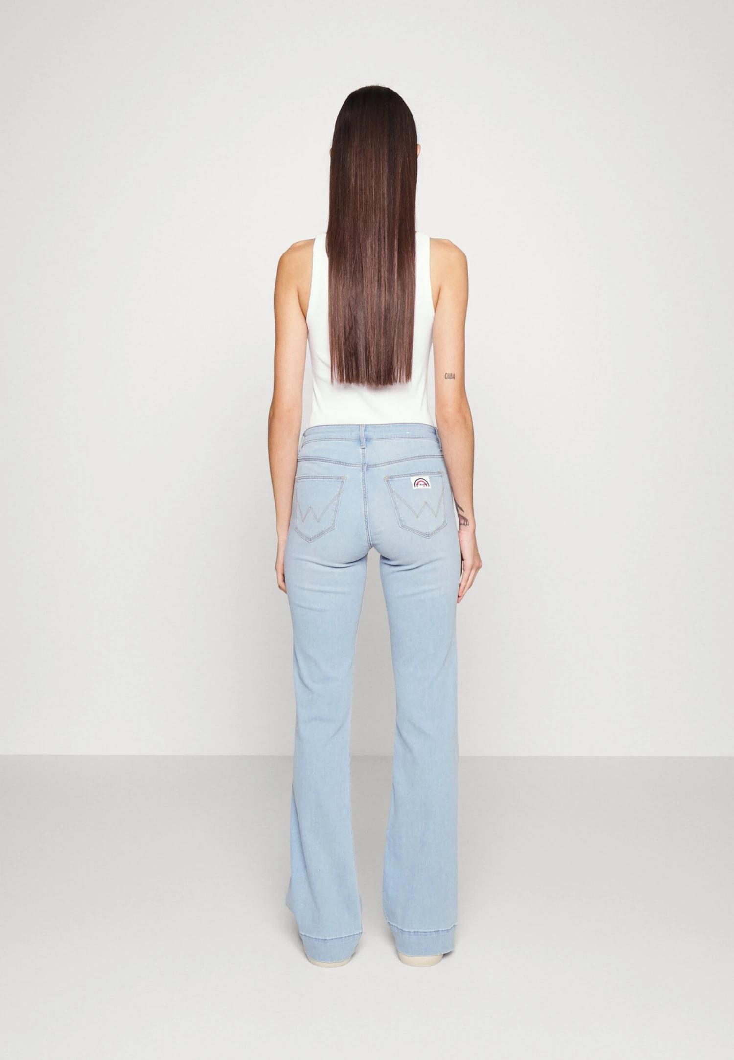 Wrangler Jean Flare - West Coast 3 Wrangler Jean Flare - West Coast – Image 3