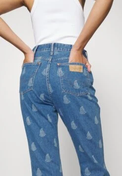 Wrangler Westward - Jean Flare - Paisley -Wrangler Promos Boutique c98dadc0e33f46259d5f0363e2a89e69