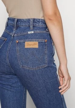 Wrangler Walker - Jean Slim - Raincloud 9 Wrangler Walker - Jean Slim - Raincloud -Wrangler Promos Boutique cab553b0fb464f398d58ab1c88107a2c