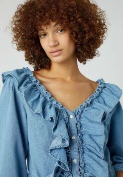 Wrangler Western Frill - Chemisier - Light Stonewash -Wrangler Promos Boutique d8162162b5ba47cb9e051e68c89454d3