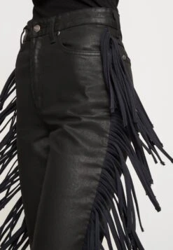 Wrangler Westward - Jean Flare - Black -Wrangler Promos Boutique e2f1806509d0413cb7b36f77a1fe631c