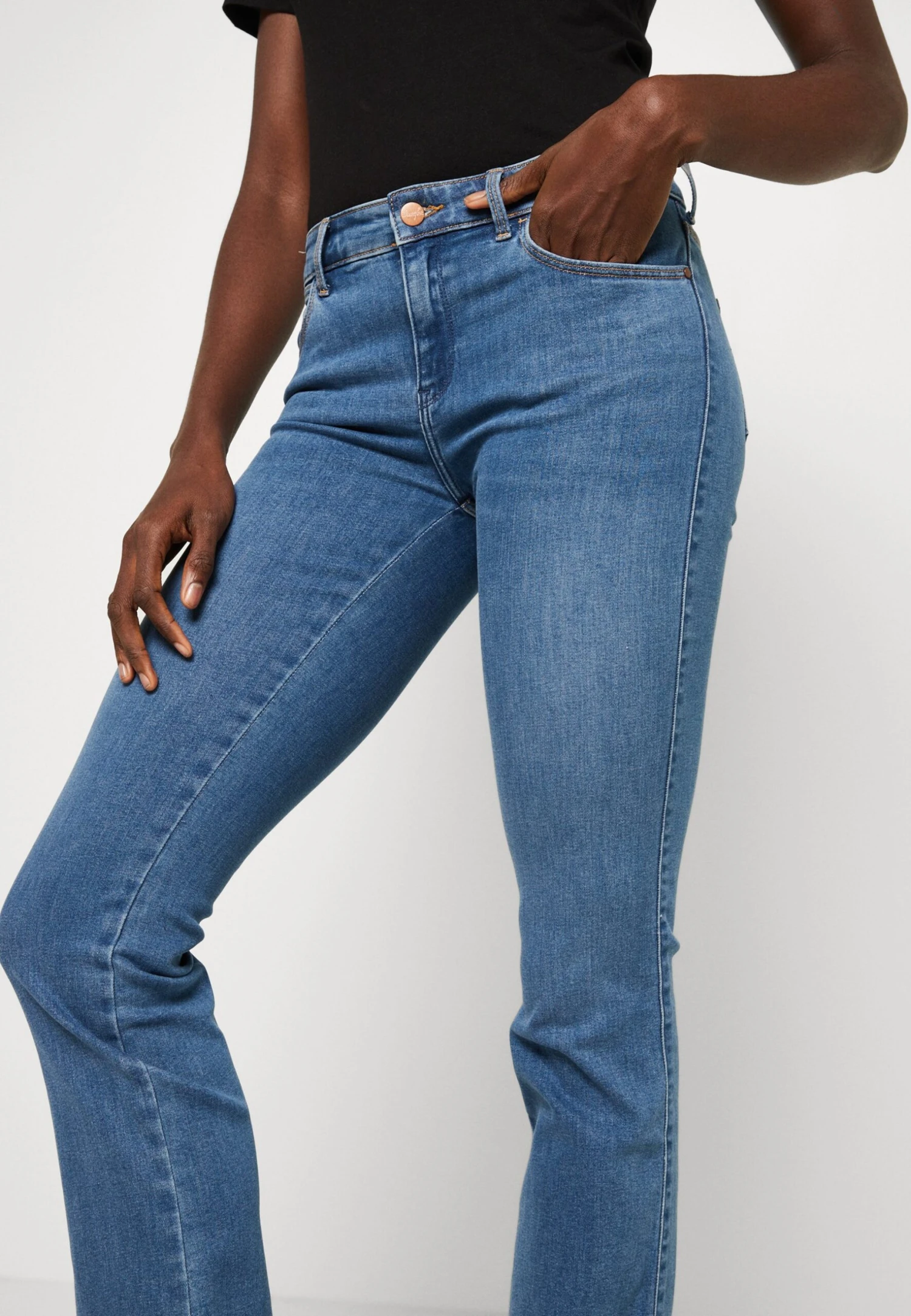 Wrangler Jean Bootcut - Voyage 4 Wrangler Jean Bootcut - Voyage – Image 4