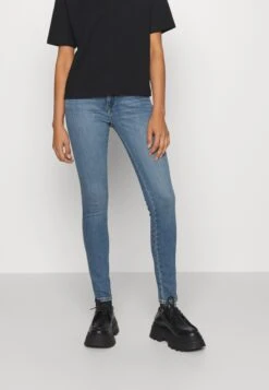 Wrangler Jeans Skinny - Snuggle Bug