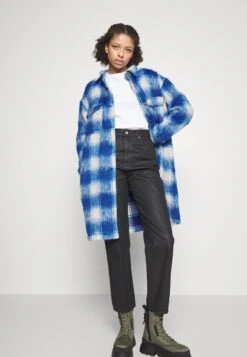 Wrangler Plush Jacket - Manteau Classique - Daphne Blue 13 Wrangler Plush Jacket - Manteau Classique - Daphne Blue -Wrangler Promos Boutique ed016e3e9de84036ad653bbb794dd5c9